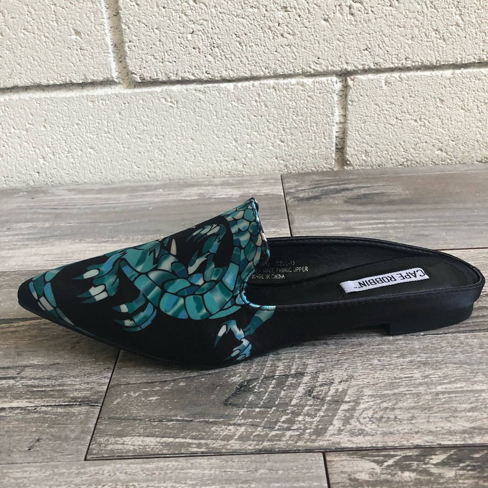 Black Dragon Pointy Toe Slip On Mules - Picture 3 of 7